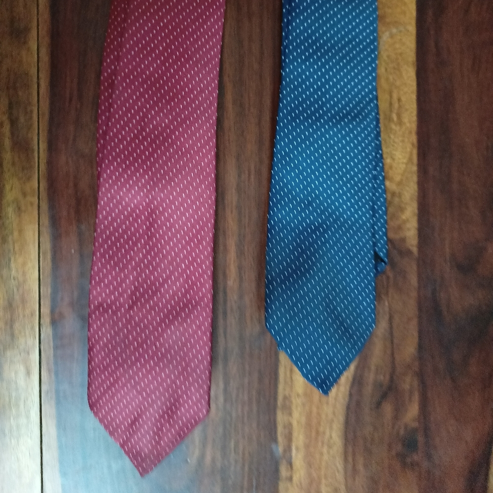 Set of two ties - Picture 3 of 5